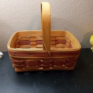 GORGEOUS Longaberger 6"x8" Wicker Basket